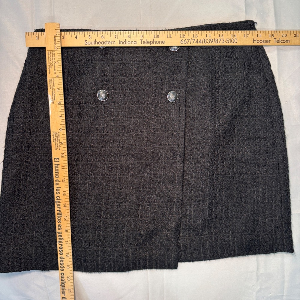 LOFT Black Tweed Mini Skirt Faux Wrap Crest Buttons Size 12 NEW - Picture 3 of 8